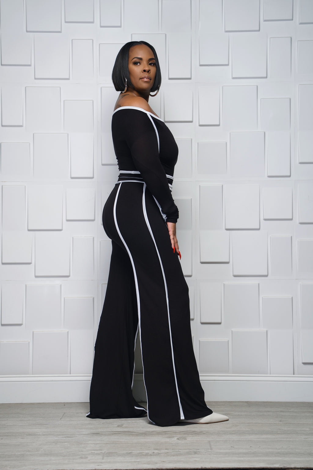 Shoulder Moment Pant Set